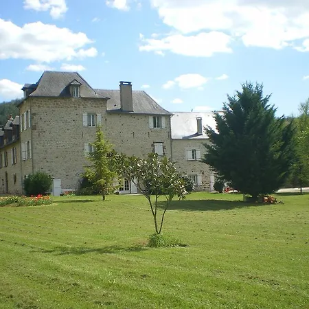 ベッド・アンド・ブレックファスト La Demeure Du Comte Chambres Dhotes Salles-la-Source