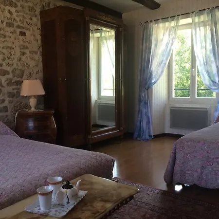 La Demeure Du Comte Chambres Dhotes Salles-la-Source